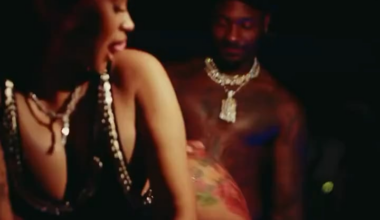 Stefon Diggs practicing the Tush Push 👀