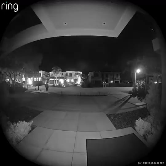 Barkov visits his neighbor at 5 AM to show off the cup