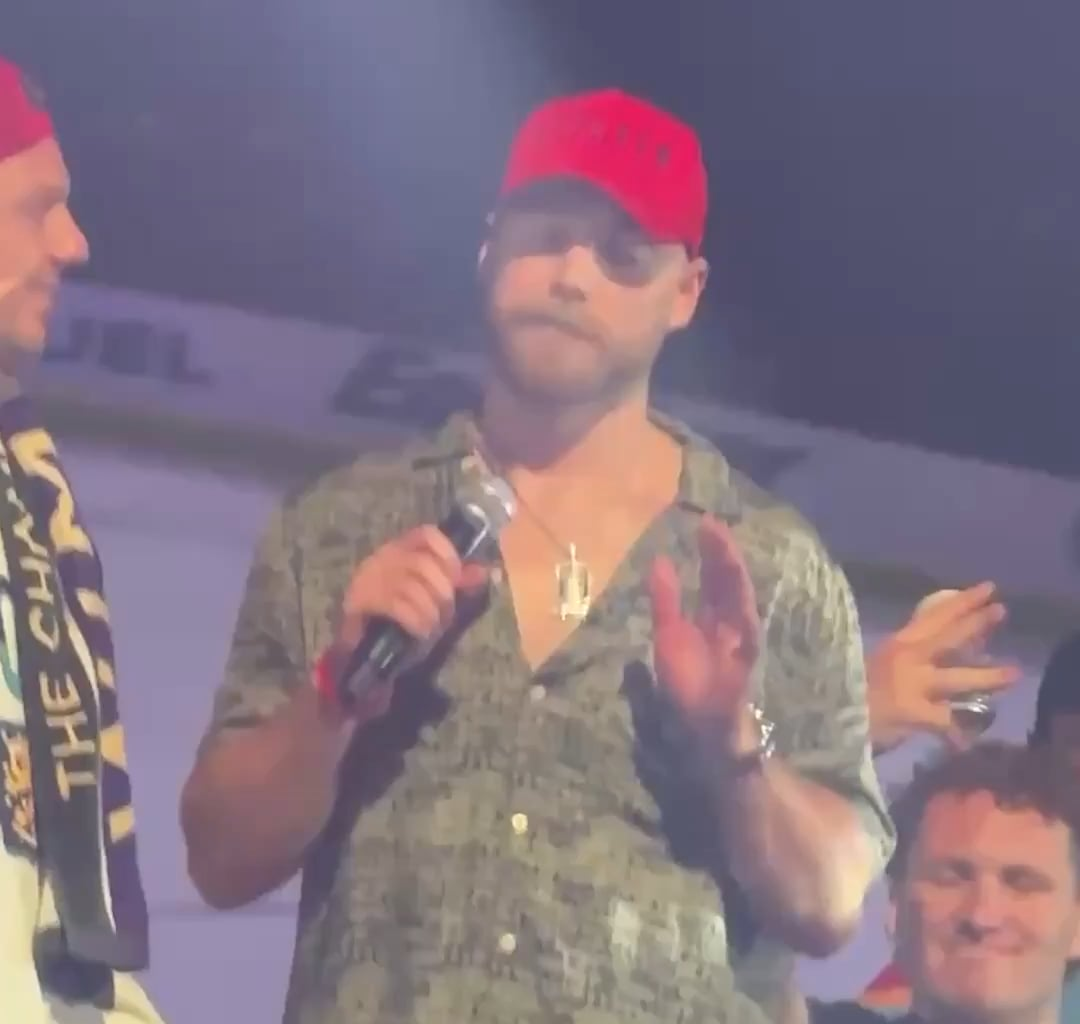 Sam Bennett Is Staying Put