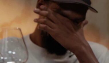 Kevin Durant joins LeBron James and Steve Nash in the latest episode of Mind the Game Pod. LeBron without missing a beat teases them on their tumultuous time together with the Brooklyn Nets