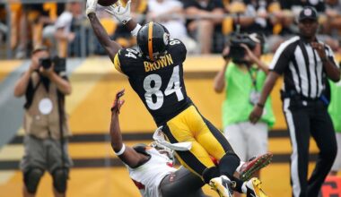 Antonio Brown catching crime charges like this.