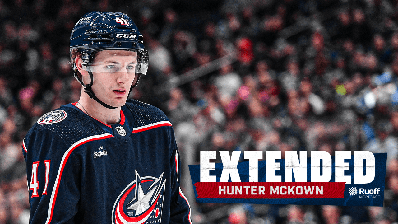 Blue Jackets sign C Hunter McKown to a one-year, two-way extension