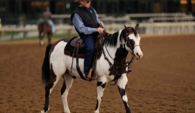 Horse trainer D. Wayne Lukas, winner of 15 Triple Crown races, dies at 89
