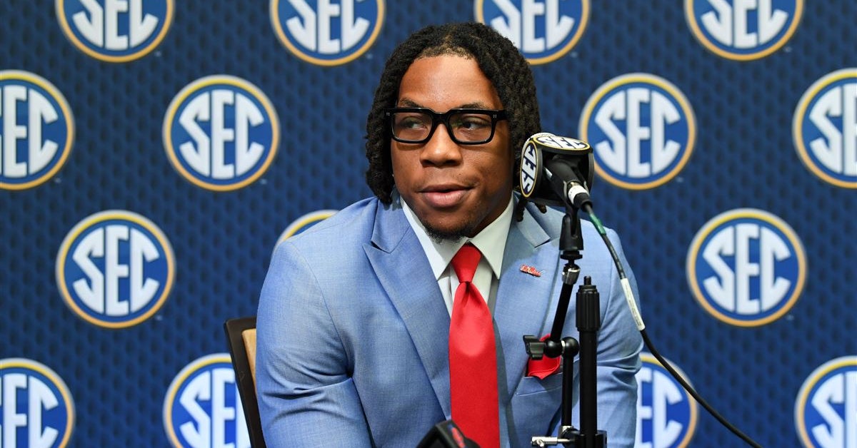 TJ Dottery excited to guide new set of Rebels in the Ole Miss standard