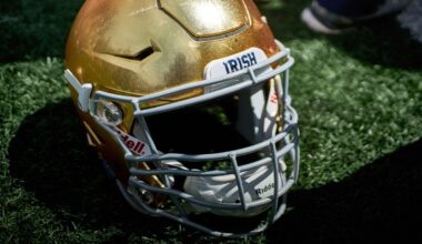 Kaydon Finley, son of ex-NFL'er Jermichael, commits to Irish