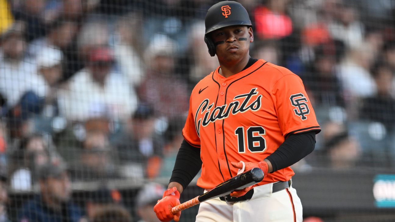 Giants star Rafael Devers dealing with disk injury in back