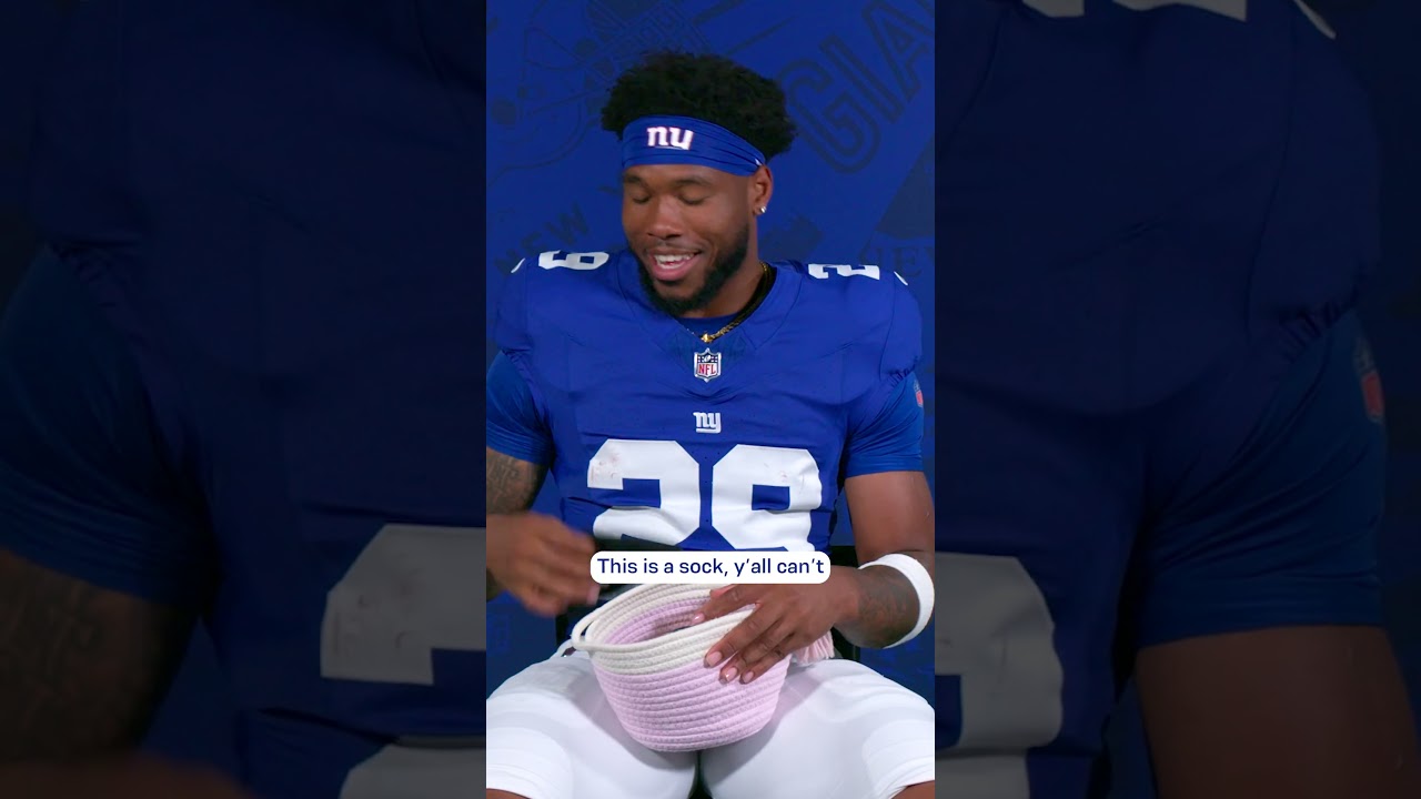 Can Giants players guess these female products? 🤣 #shorts #nfl #giants #newyork