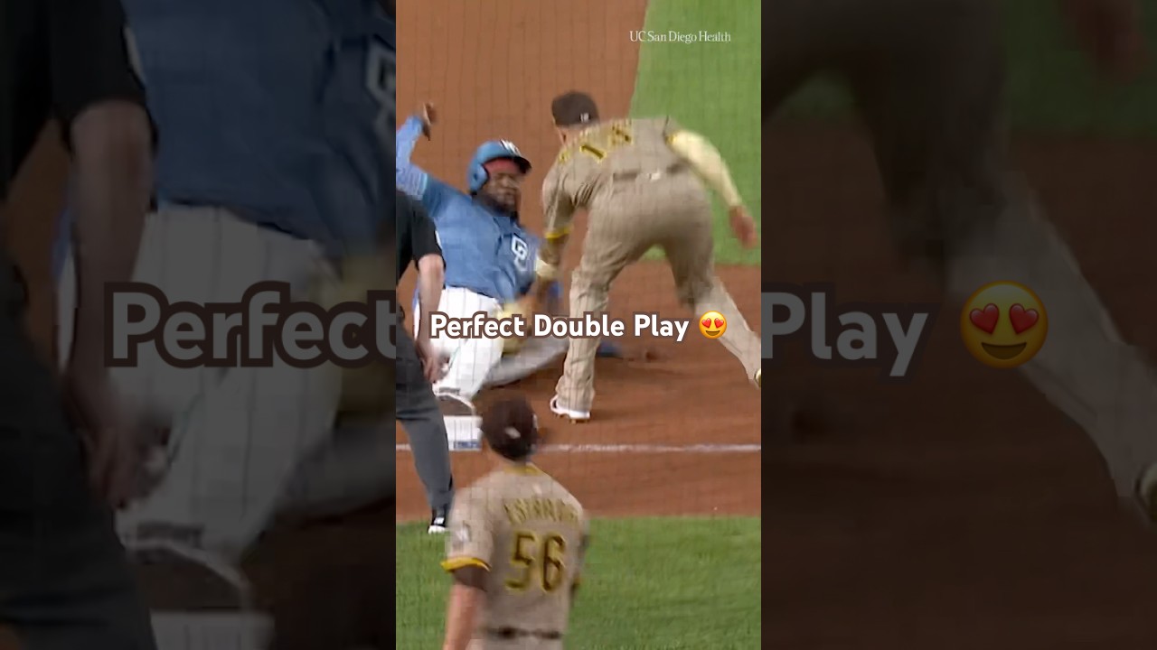 Do they know who they’re dealing with here? #fernandotatisjr #mlb #baseball #defense #highlights