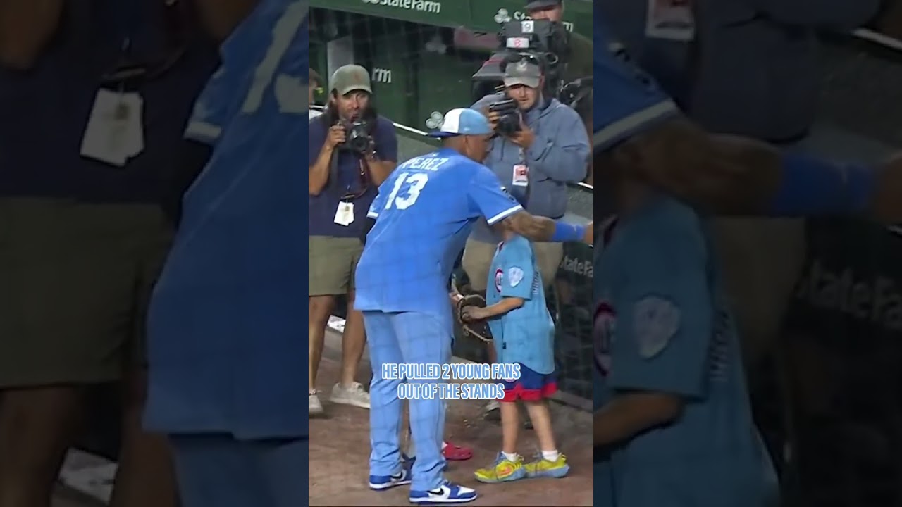 Salvador Perez Spreading the Love of the Game at Wrigley Field #kansascityroyals #memories #mlb