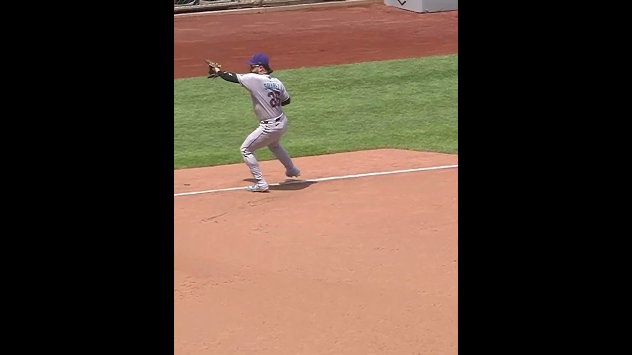 Eugenio Suárez is nice with the glove too! 😮‍💨