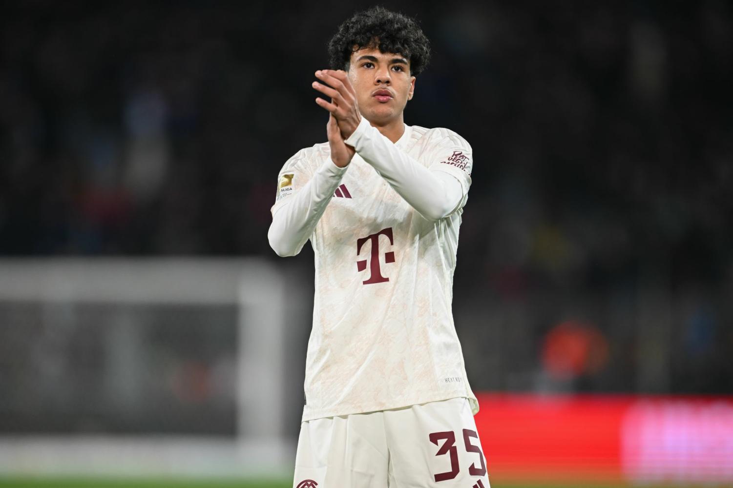 Everton boss confirms Adam Aznou interest