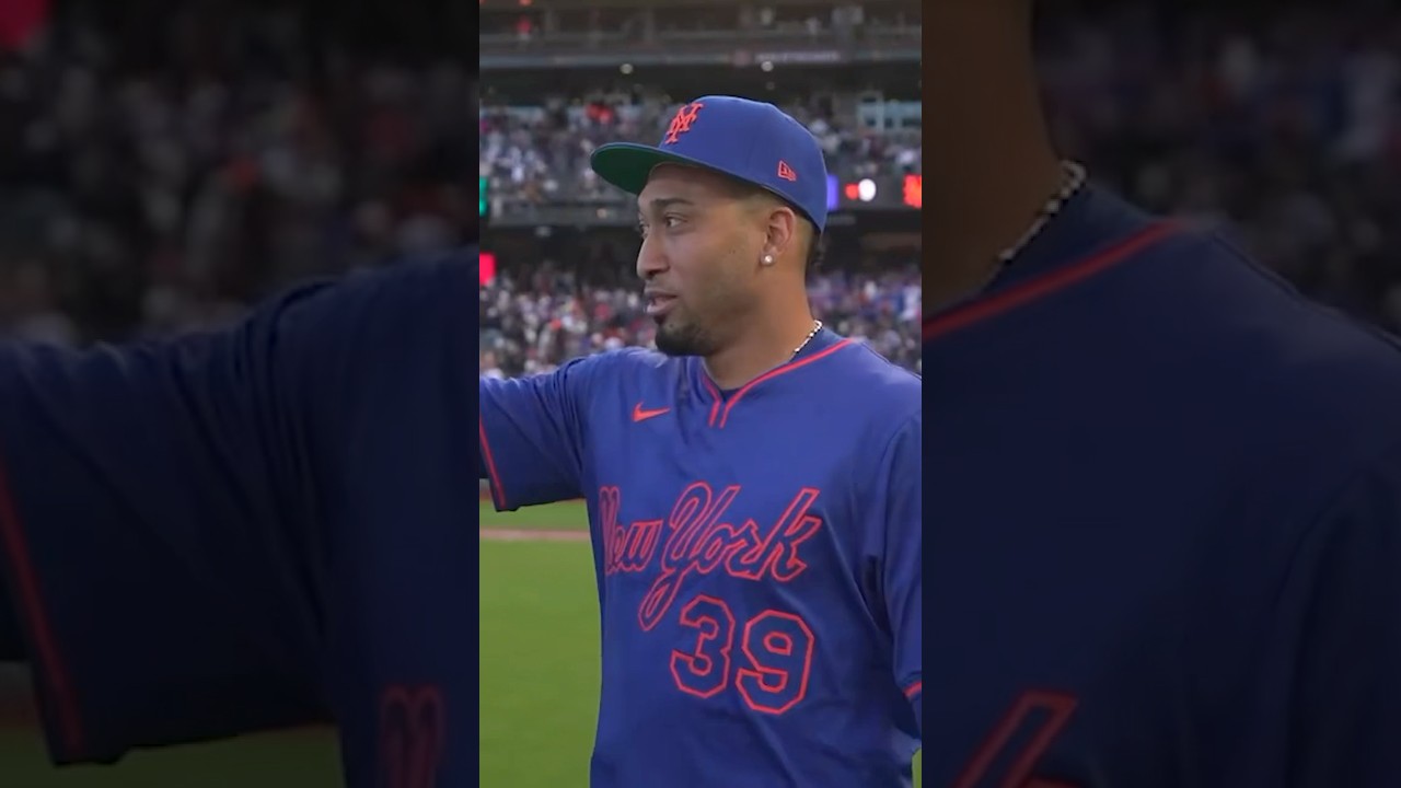 What was Starling Marte doing to Edwin Díaz after the Mets win? 🤣