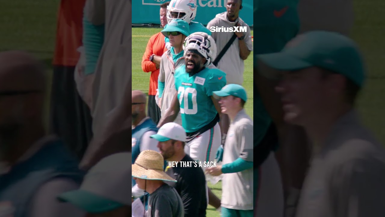 Play smart, fast and physical 😤 Jordyn Brooks was on the 🎙️ for first day of pads