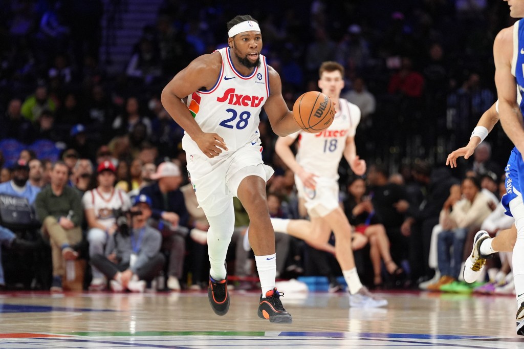 Philadelphia 76ers forward Guerschon Yabusele (28) controls the ball against the Milwaukee Bucks in the fourth quarter at Wells Fargo Center. 