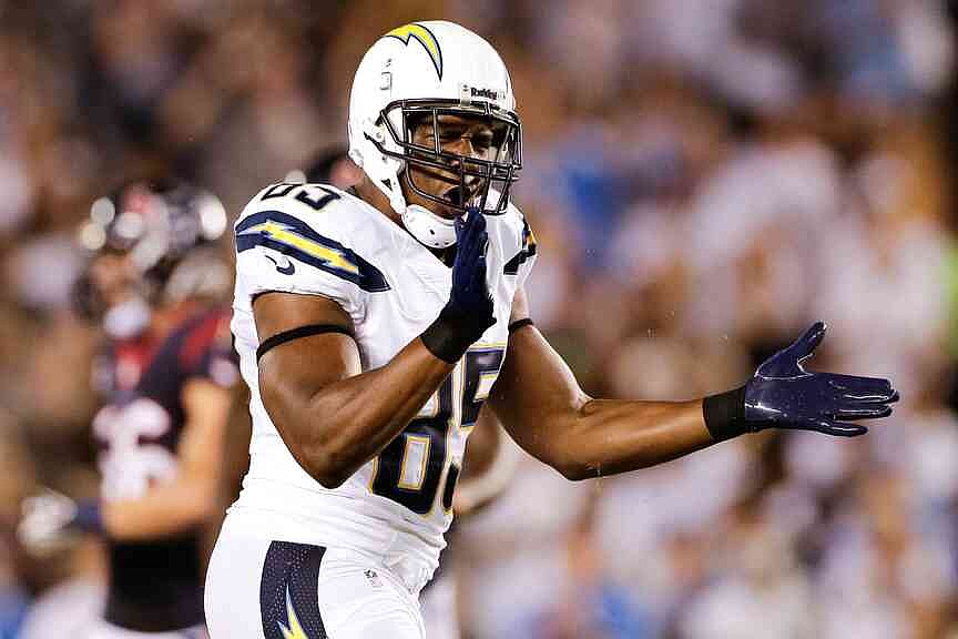 Hall of Fame TE had hoop dreams