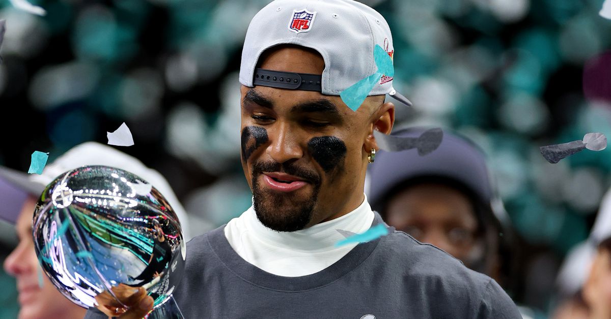 Eagles News: SB Nation’s quarterback rankings somehow don’t have Jalen Hurts in the top 13