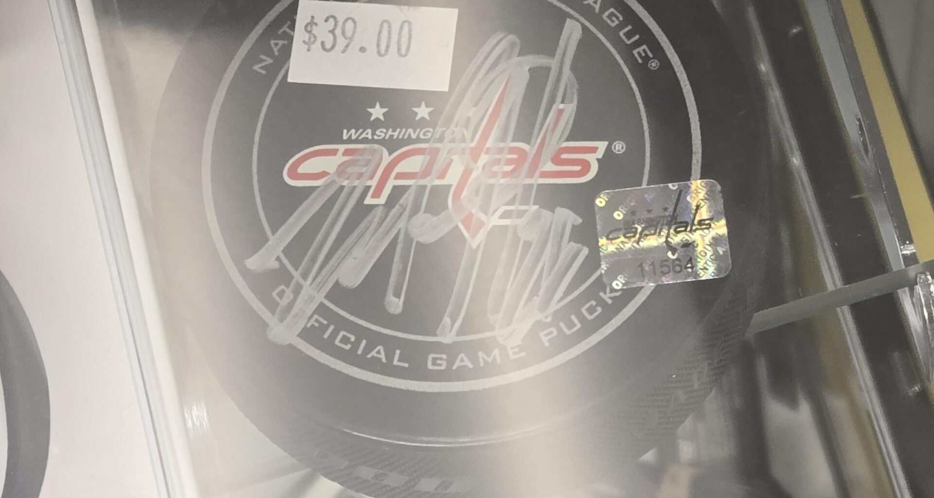 Who's autograph is this?