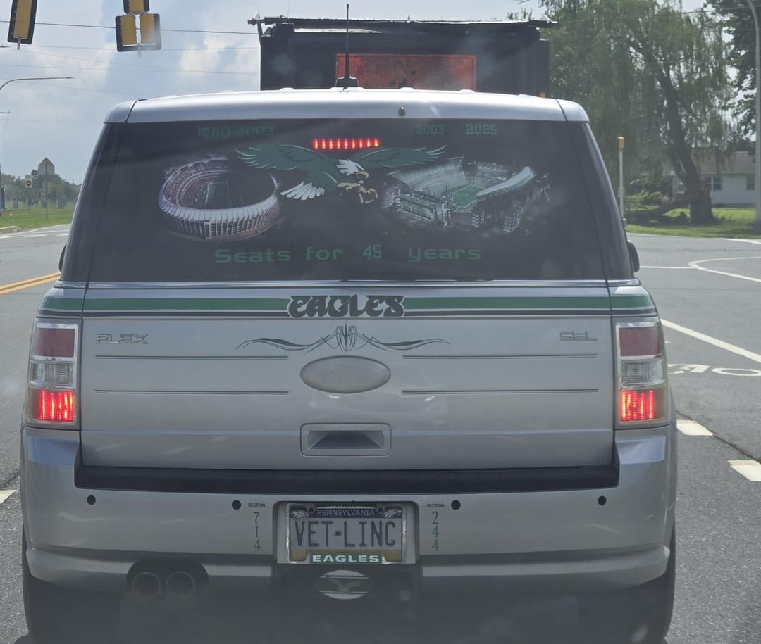 Just saw the coolest car..