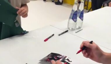 The other day, Andrei Svechnikov held a signing event for young hockey players in Kazan. The kids’ beaming faces showed just how much it meant to them to get attention from an NHL-level player. For many, this will surely be an unforgettable meeting