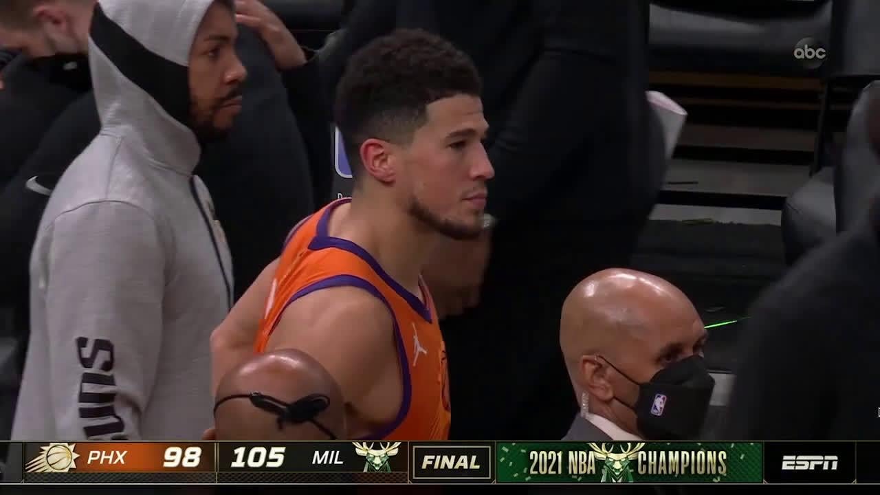 [Highlight] Devin Booker at the end of the 2021 Finals says "Damn" after the Suns lose.