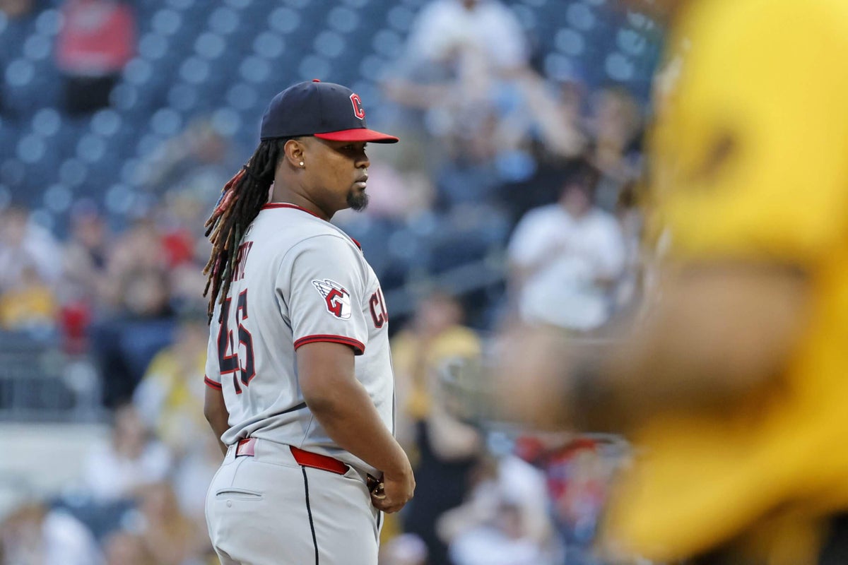 Guardians pitcher Luis Ortiz placed on leave due to MLB betting investigation: Sources