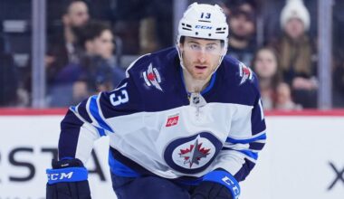 Jets' Vilardi feels at home in Winnipeg after signing six-year contract