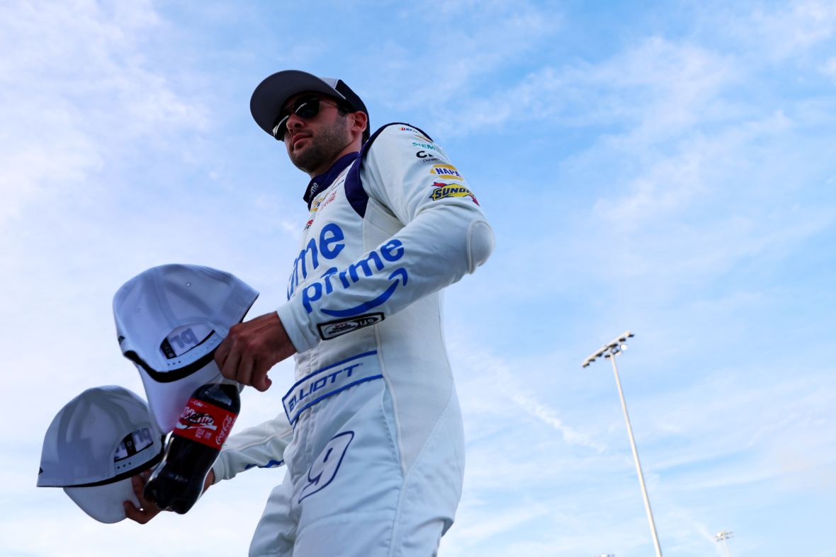 Former NASCAR Driver Rips Chase Elliott’s Cup Series Lead, Calls it ‘Mediocre’