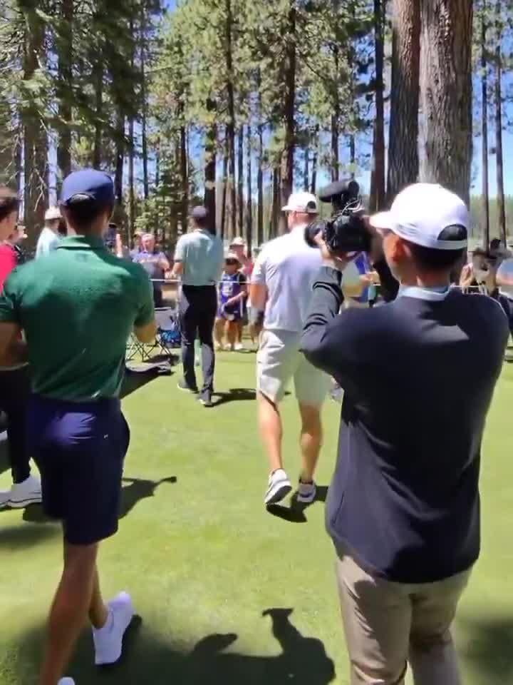 Steph Curry mimicking LeBron James' follow through