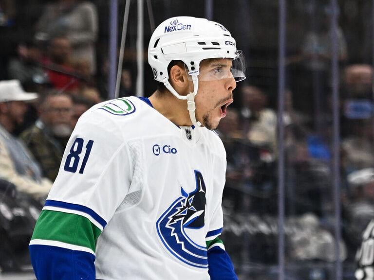 Joshua to wear Kessel's No. 81 with Leafs: 'I love the mojo there'