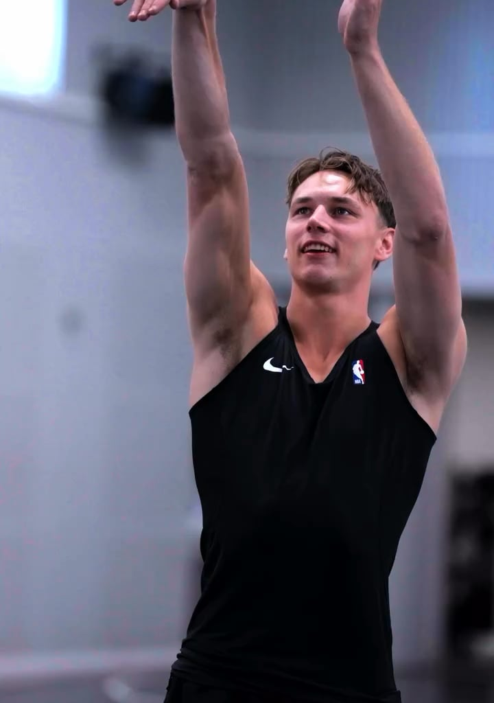 [Friimixtape IG] Pelle Doing Ones Pre-EuroBasket