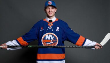 Schaefer can be Islanders pillar on defense, like Potvin for dynasty teams