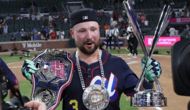 Flanked by his family, Mariners’ Cal Raleigh wins 2025 MLB Home Run Derby