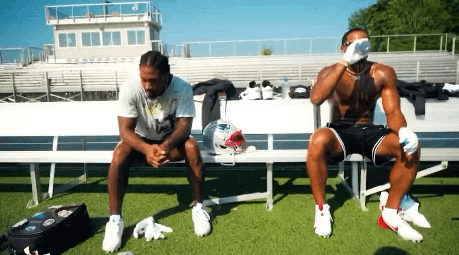 [Highlight] Patriots WR Stefon Diggs says he wants to mentor and teach rookie WR Kyle Williams “his whole toolbox.”

“Man-to-man though, that’s where you get money at…

Take it all. I want [Kyle] to have my whole toolbox.”