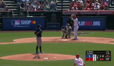 This guy is pretty good 😀 Trout absolutely crushes a HR to break the game open and defeat the Mariners!! Reaches 1000 RBI for his career 🔥