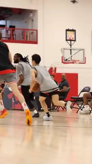 YUKI TO NOA LOB AND SLAM