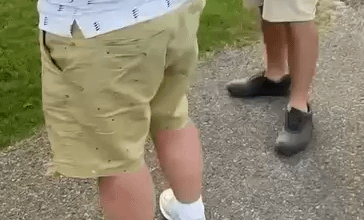 Drunk golfer finds a water hazard and gets his lunch fed to him (Nick Tarnasky, former Bolt)