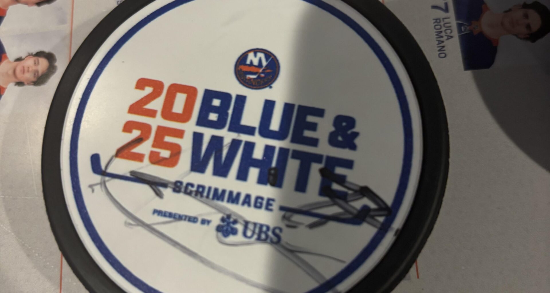 I got aitcheson signature 😁