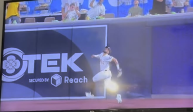 HAAAAAAANG A STAAAAAAAAAR