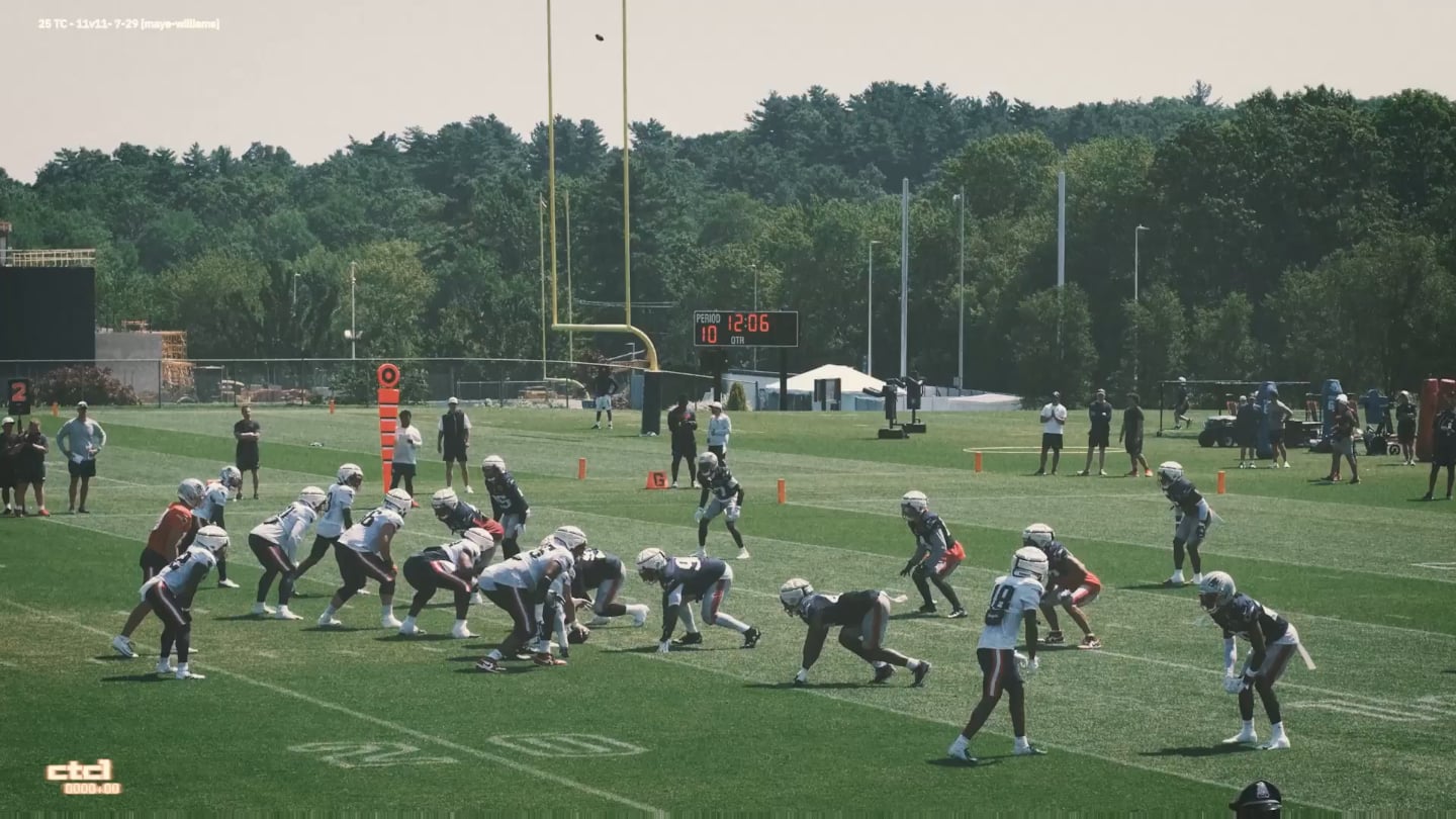[ZeeBee] The offense cooked in the latter half of practice
