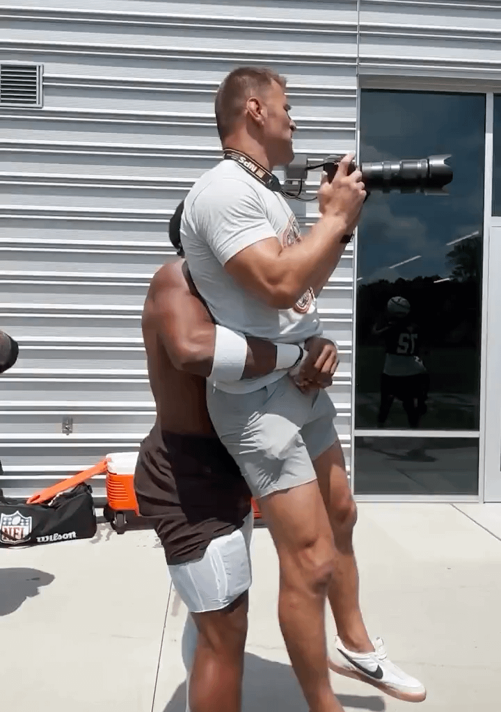 Stipe Miocic is now a photographer for the Cleveland Browns