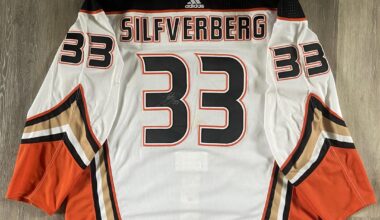 Silfverbergs last playoff jersey!