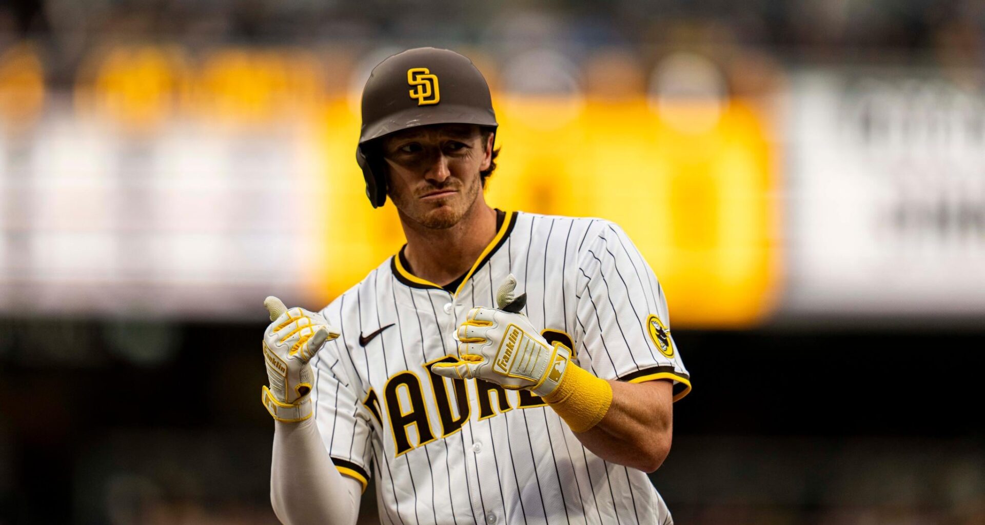 Big Johnson Day! Singles and drives in Cronenworth to score the Padres' first run in the 2nd, executes a safety squeeze to drive in Cronenworth in the 4th, and a leadoff double to become the insurance run driven in by Tatis in the 9th.