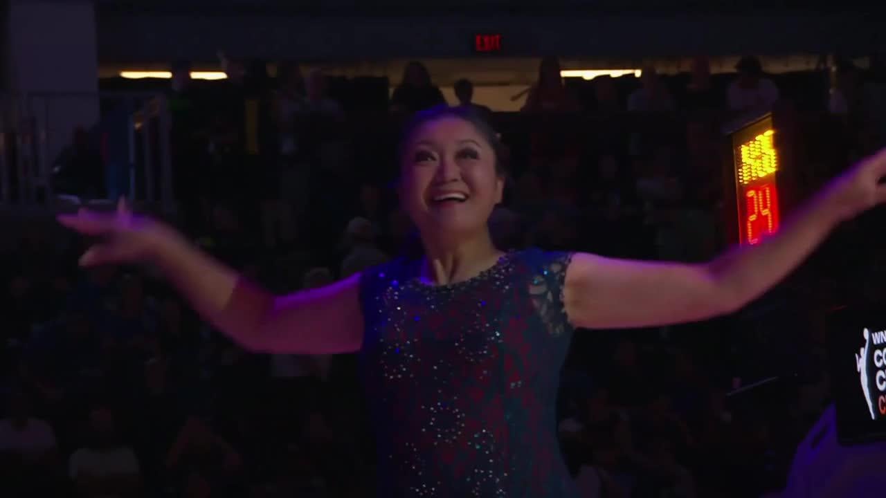 [Injury] Red Panda fell off her unicycle during the WNBA Commissioner's Cup final. She is being attended by medical personnel after being wheeled off the court.