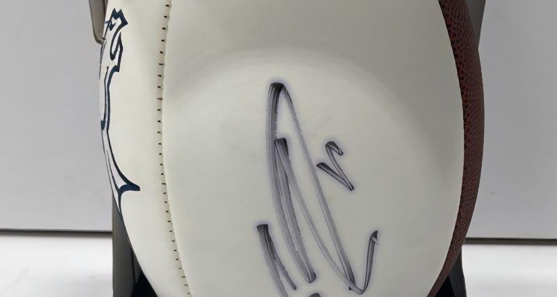 Need help with an Autograph