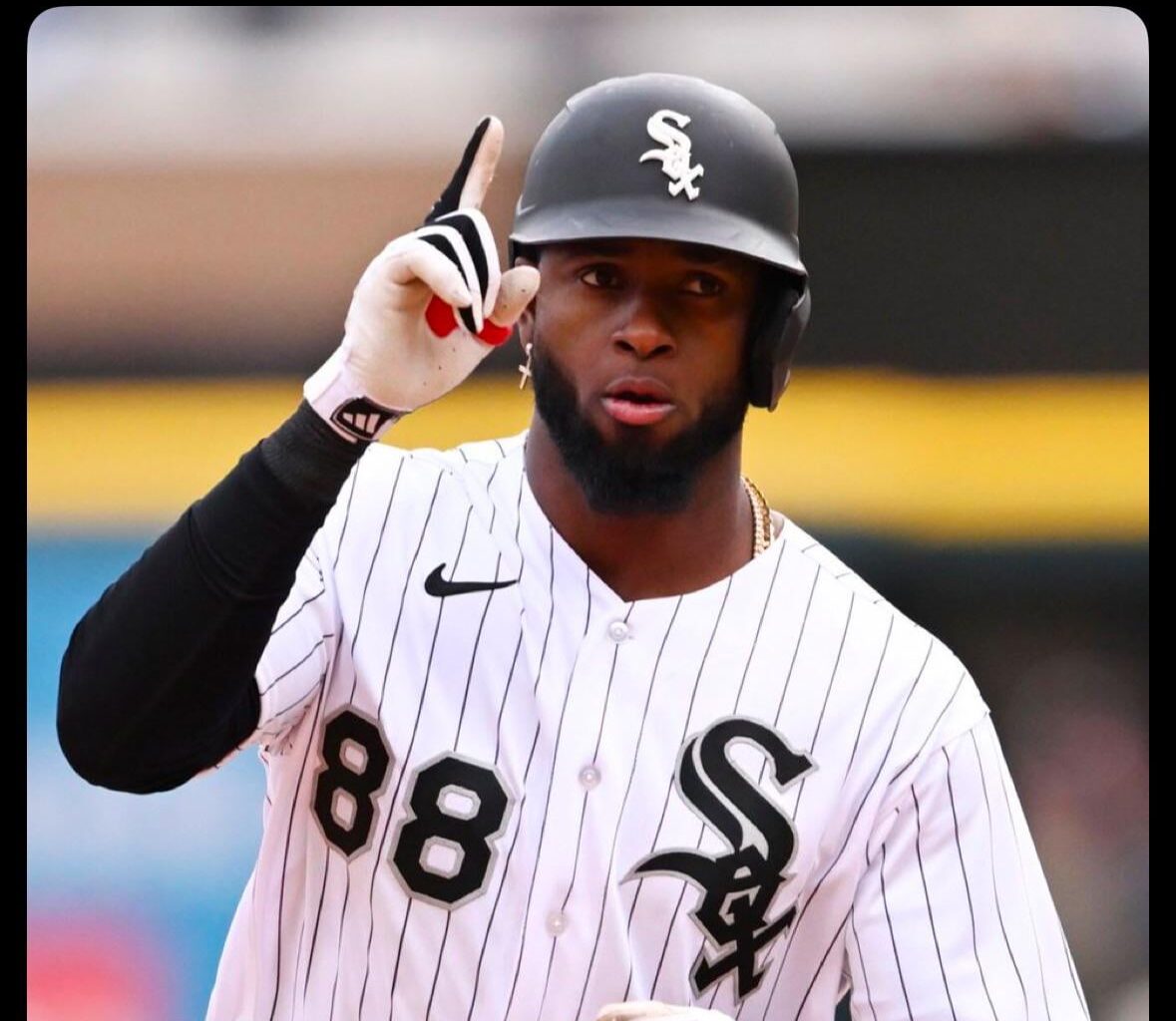 News about Luis Robert Jr.