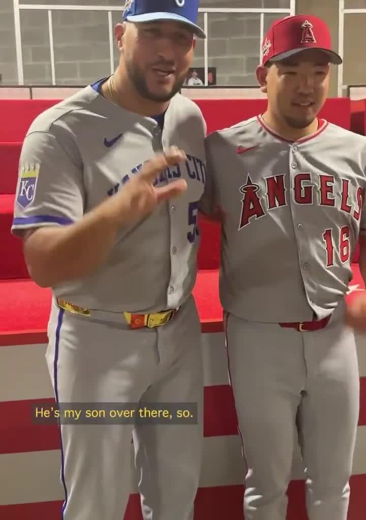 Estévez telling Kikuchi to take care of Soriano 😭