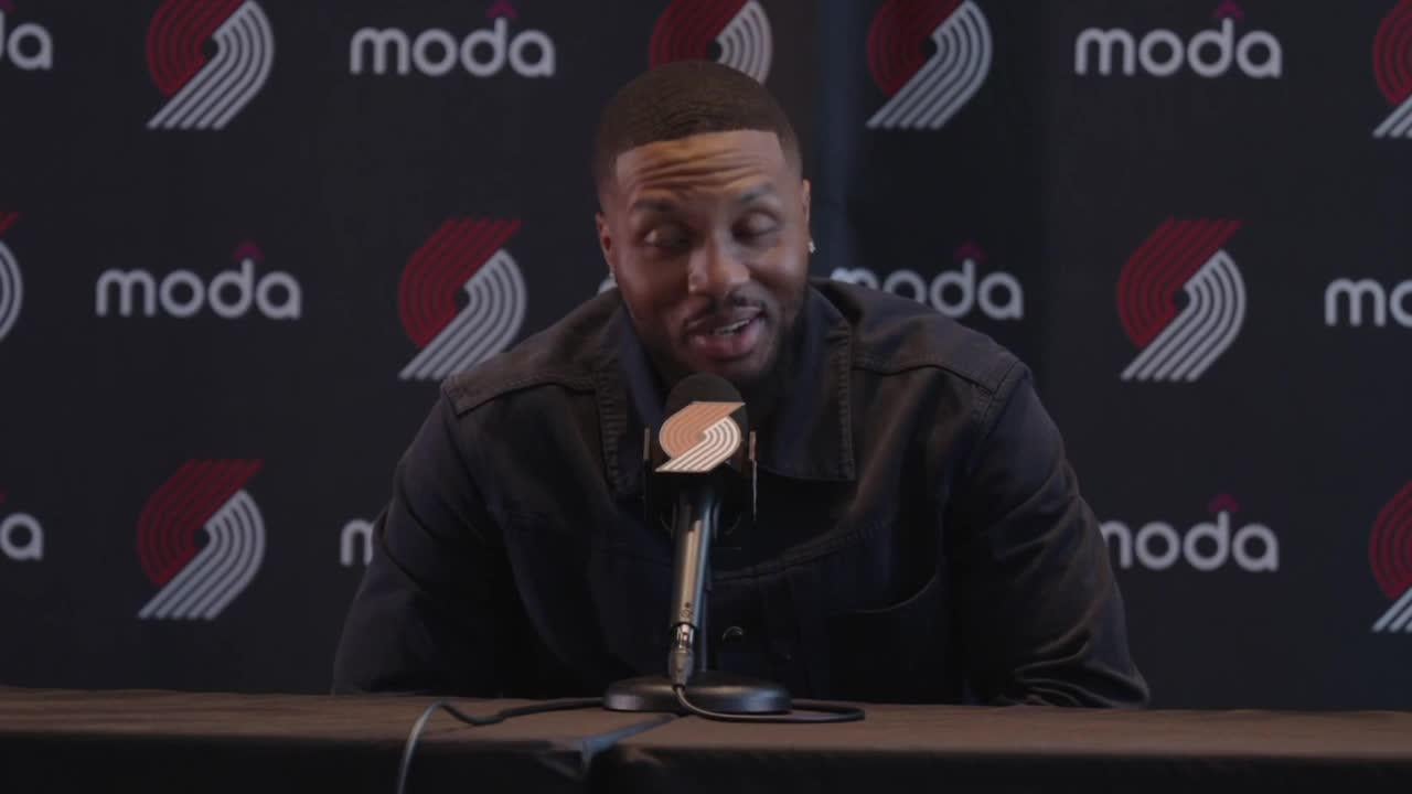 Damian Lillard on his daughter's reaction to him going back to the Trail Blazers: "Wait, so like we don't have to get on the airplane to Milwaukee no more?"
