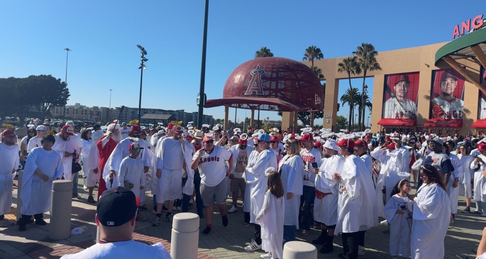 Right Field Revolution!!