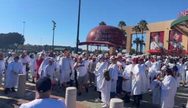 Right Field Revolution!!