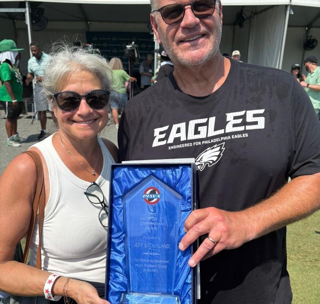 Jeff Stoutland received the PFWA’s Dr. Z Lifetime Achievement Award after practice today.